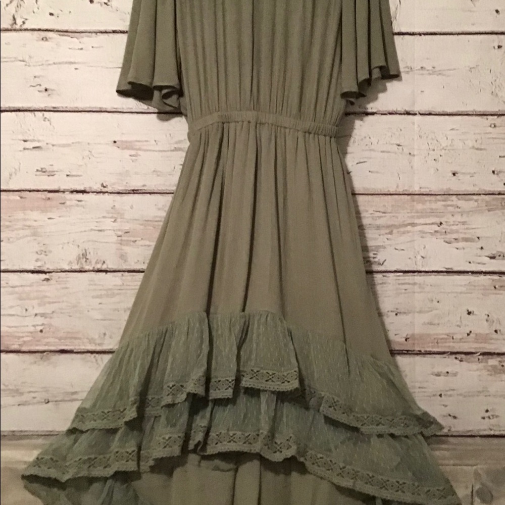 Dress - Picture 3 of 5